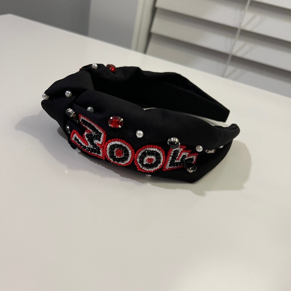 Women’s UGA themed and beaded “Woof” headband with knot